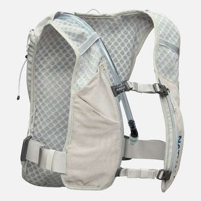 color:Vapor Grey/Deep Blue||seo:Nathan QuickStart 3.0 4 Liter Hydration Pack - Vapor Grey/Deep Blue - Front View