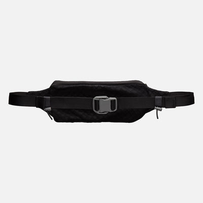 color:Black/Reflective Silver||seo:Nathan Marathon Waist Pack 3.0 - Black/Reflective Silver - Front of Pack
