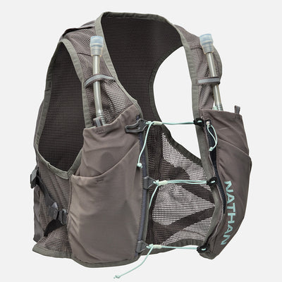 color:Charcoal/Surf Spray||seo:Nathan Pinnacle Breeze 4 Liter Women's Hydration Race Vest - Charcoal/Surf Spray - Front of Pack