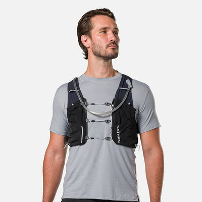 color:Black/Reflective Silver||view:sku image back||seo:Nathan Pinnacle Pro 12 Liter Unisex Hydration Race Vest - Black/Reflective Silver - Male Runner Front View